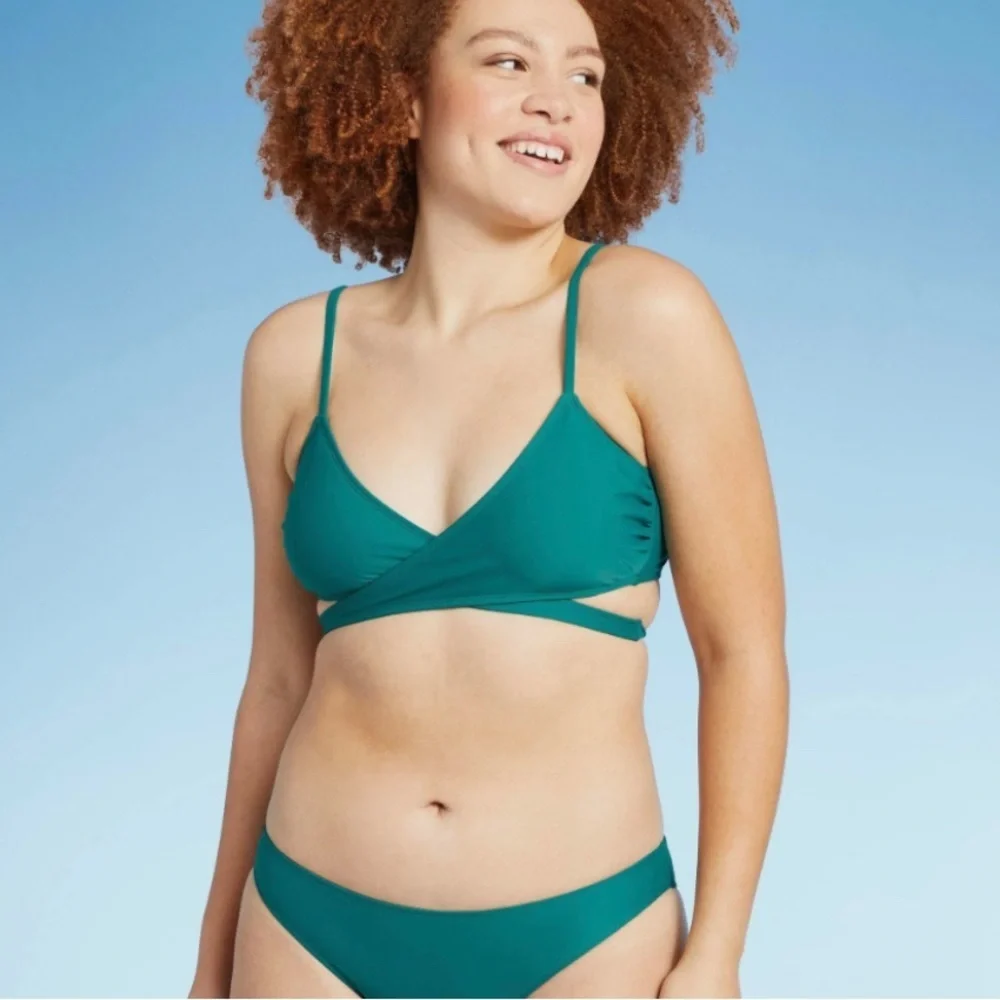 NWT Juniors' Wrap Front Bralette Bikini Top - Xhilaration Teal Green M (4-6)‎